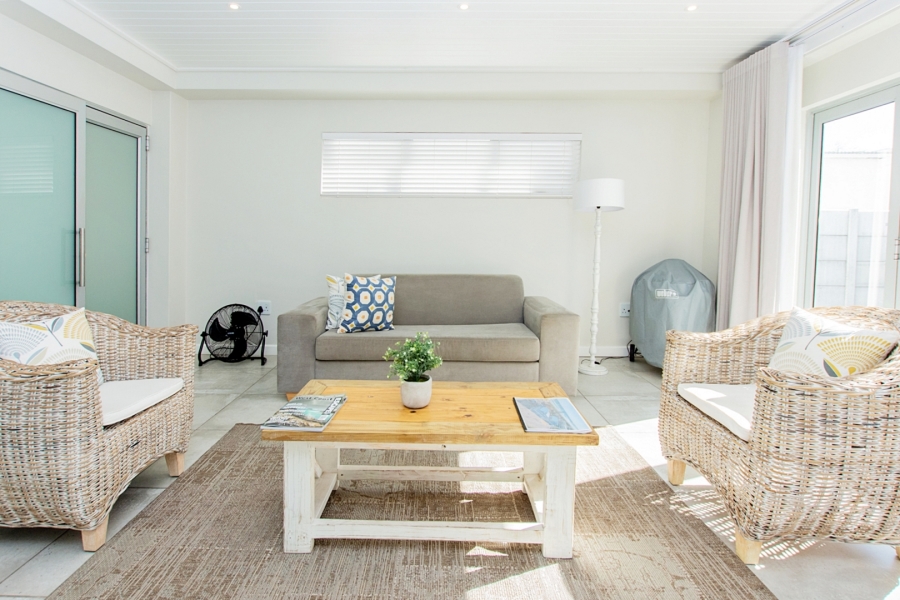 2 Bedroom Property for Sale in Elands Bay Western Cape